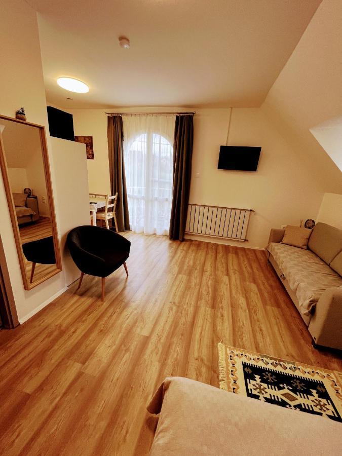 Regori Haz Hotel Balatongyörök Buitenkant foto